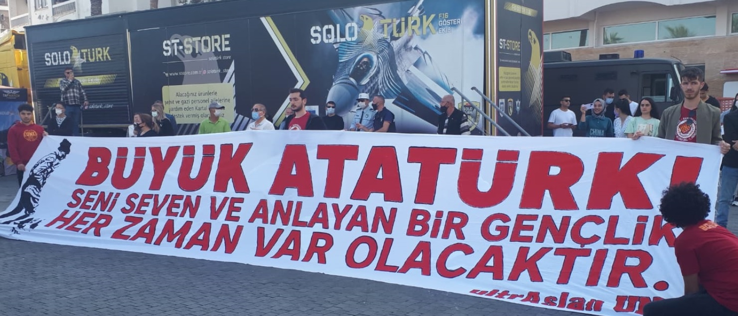 Ulu Önder Atatürk için tüm bölgelerde törenler yapıldı