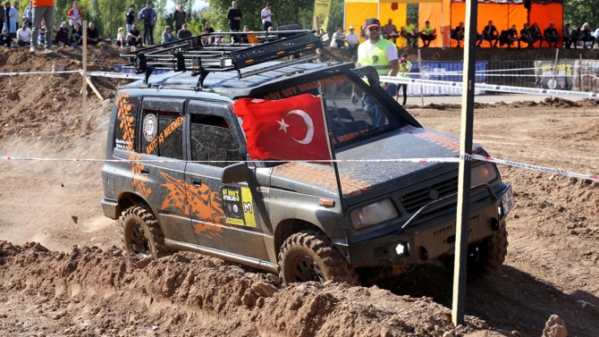 Sivas'ta off-road yarışlarının üçüncüsü yapıldı