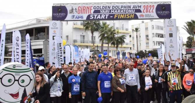 Girne Yarı Maratonu yapıldı