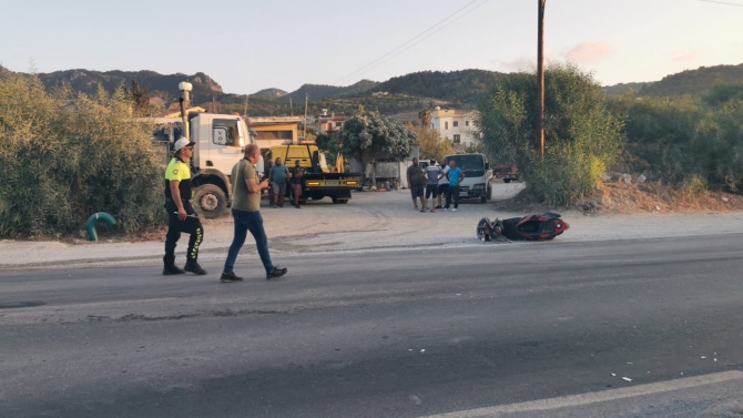 Karşıyaka’daki kazada motosiklet sürücüsü Hikmet Korkmaz hayatını kaybetti